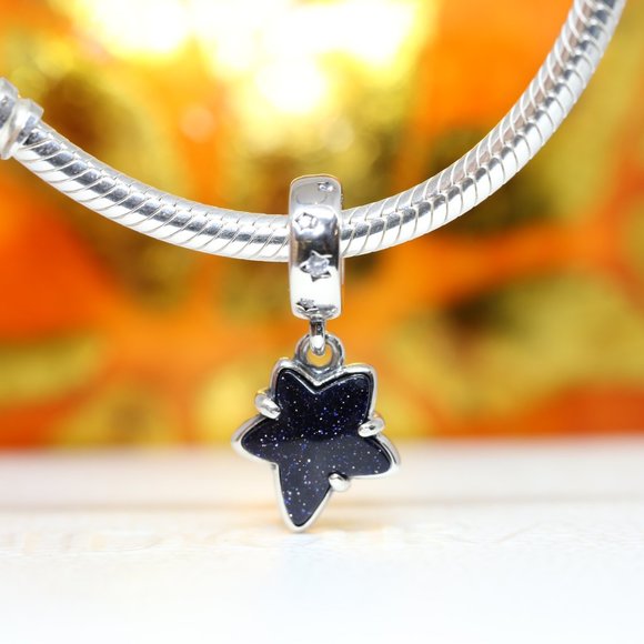 PANDORA Celestial Galaxy Star Murano Charm 792368C01 - Picture 2 of 5